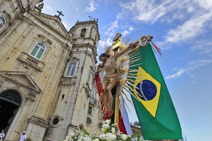 Jerônimo Rodrigues faz sua primeira participação na Festa do Bonfim, como governador da Bahia