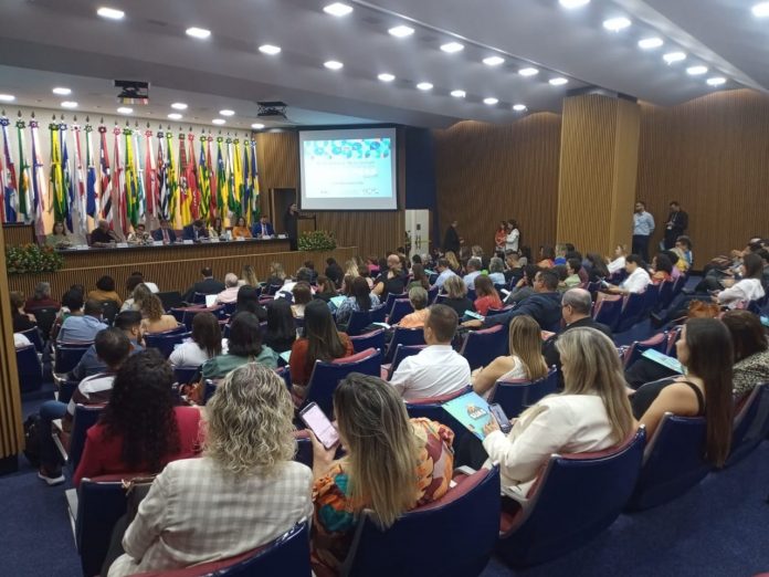 Bahia divulga experiências e avanços no financiamento da Assistência Social