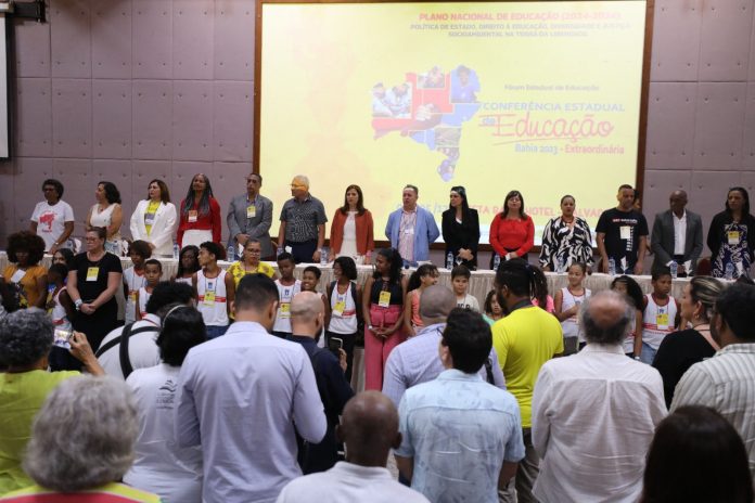 Conferência Estadual da Educação tem início em Salvador com a participação de 1,5 mil educadores e especialistas