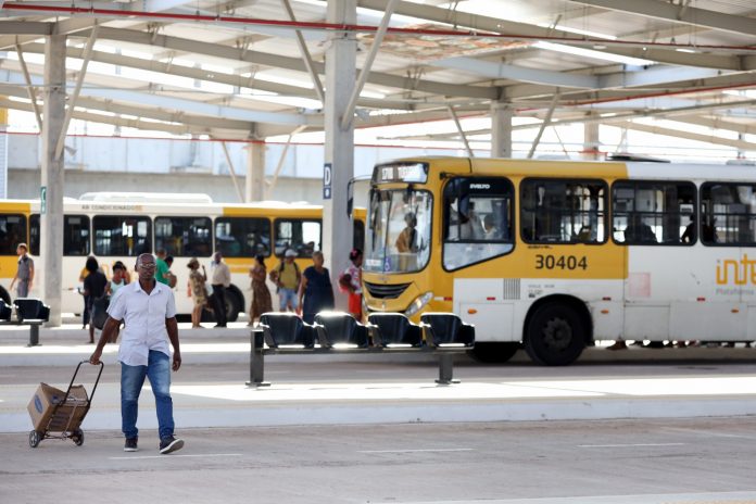 Com terminal de ônibus integrado, estação de metrô de Águas Claras amplia a mobilidade entre a capital e a RMS