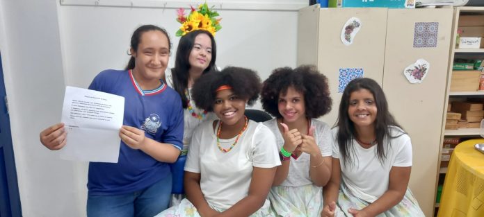 Estudantes celebram com suas famílias o Dia Internacional da Síndrome de Down