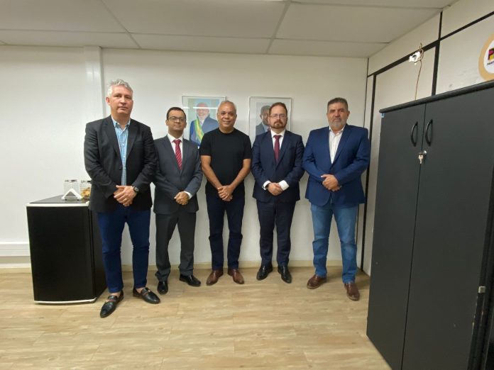 CBPM e Secti firmam parceria para impulsionar instalação de fábrica de placa fotovoltaica na Bahia